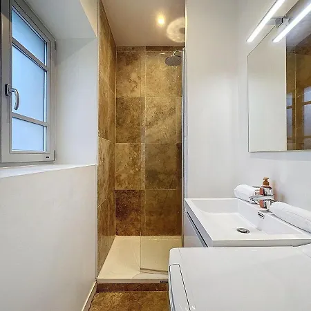 Immeuble Ideal Groupe - Gare A Proximite 19 Pers Clermont-Ferrand