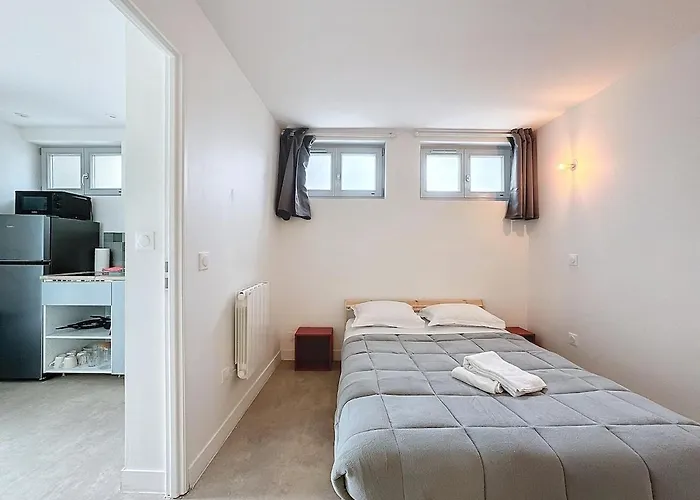 Apartment Immeuble Ideal Groupe - Gare A Proximite 19 Pers